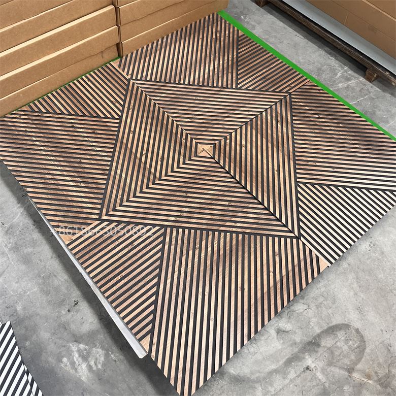 CNC Carved Pvc Wpc Phab Ntsa Vaj Huam Sib Luag Laminated Phab Ntsa Sheet
